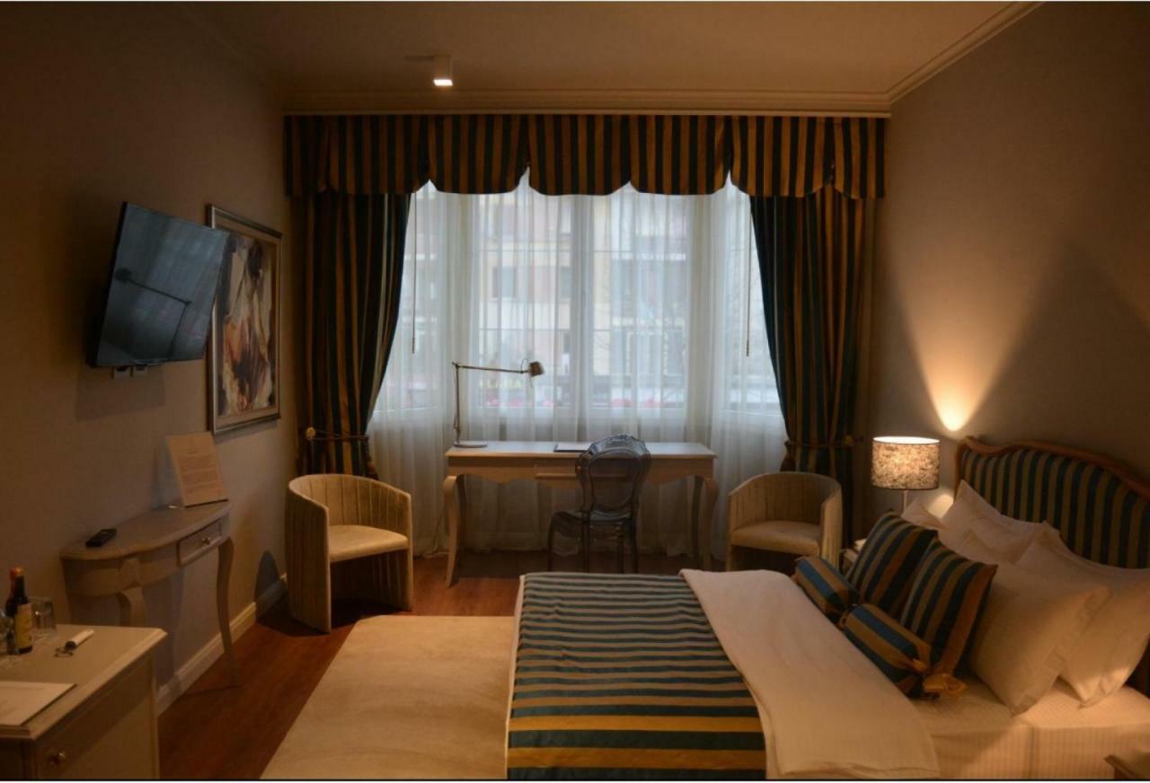 Classic Hotel Τίρανα Εξωτερικό φωτογραφία